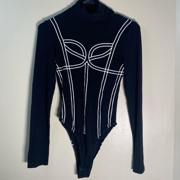 Tops - Women’s top